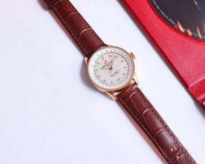 Breitling 35*9.9MM 316L Steel SW200-01/2824 Movement Mother of Pearl Color Lady Watch